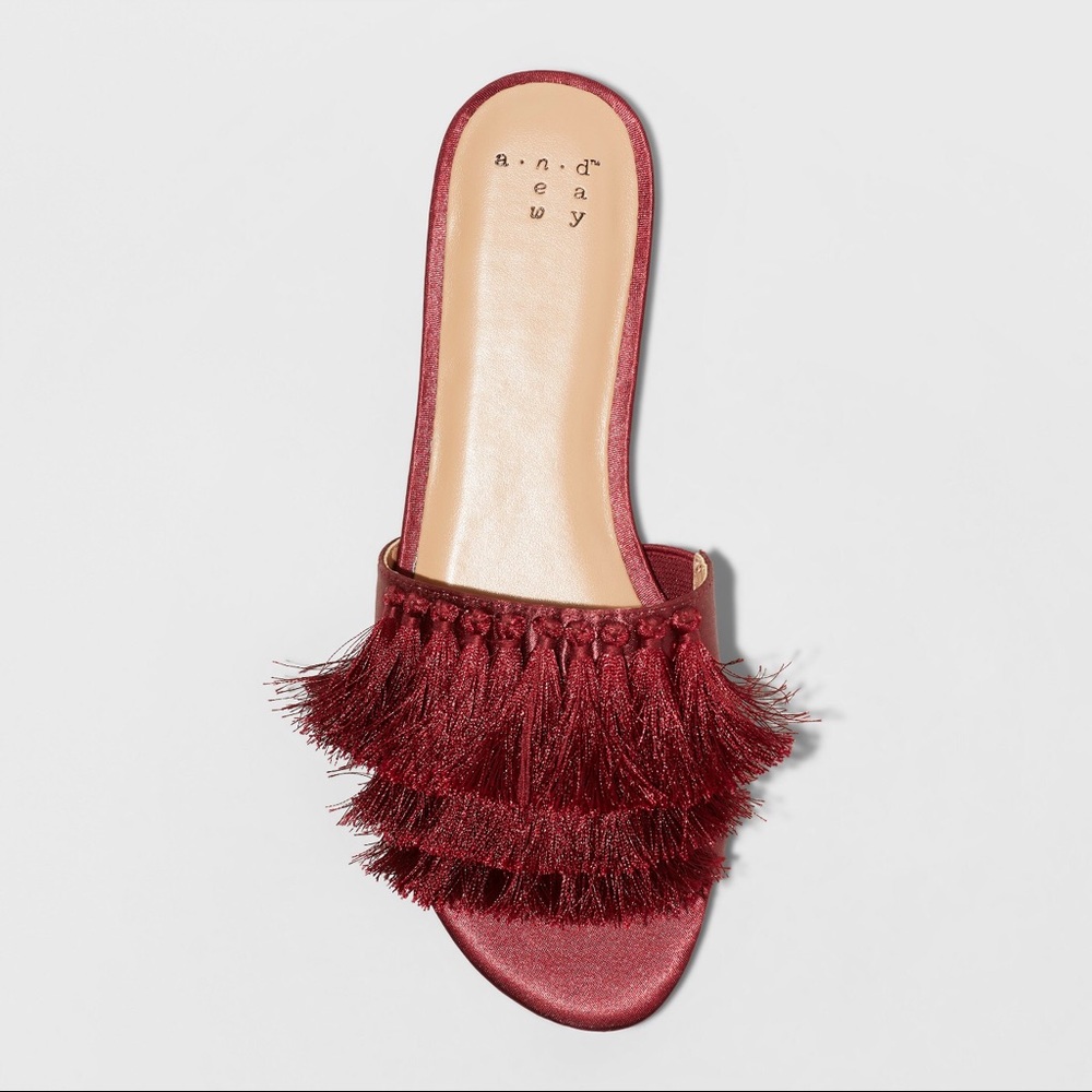 Women's Benetta Tassel Slide Sandals Burgundy-B21 - Picture 4 of 5